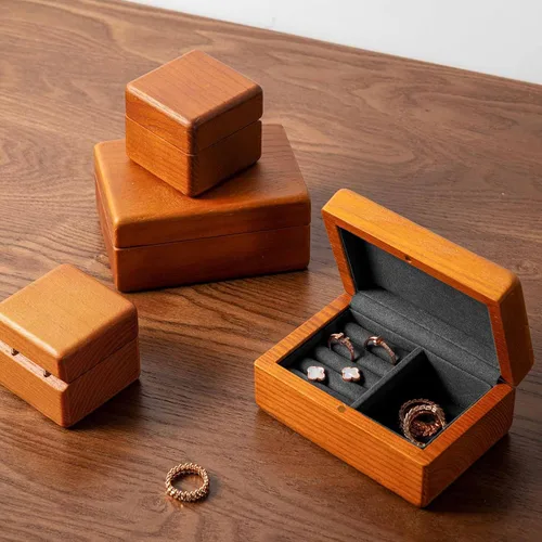 Miniatura 8 de Woodten Caja de anillo de boda de madera maciza Caja de anillo doble de madera cuadrada para propuesta