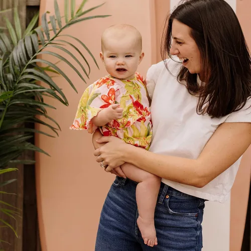Miniatura 29 de Burt's Bees Baby Mameluco para bebé, 100% algodón orgánico, traje corto de una pieza para niñas recién nacidas a 24 meses