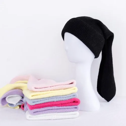 Miniatura 4 de Gorro de conejo para mujer, lindo conejo de ganchillo, gorro de invierno, cálido gorro de calavera para esquí al aire libre