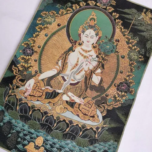 Miniatura 3 de GEEYOU Bordado de seda tibetano Thangka budismo blanco Tara Guanyin Kwan-yin Tangka Mural Tangka colgante de pared para decoración del hogar, tapiz