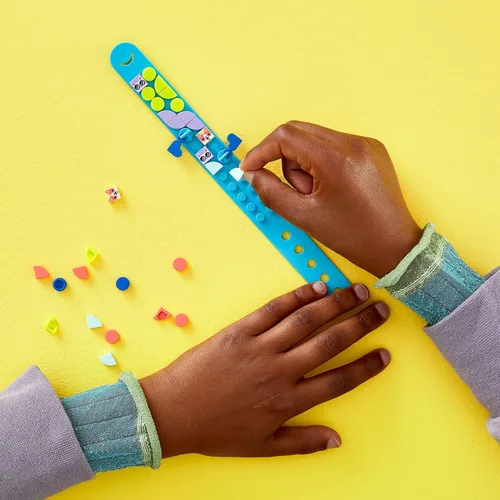 Miniatura 3 de LEGO DOTS - Pulsera My Pets 41801, kit de fabricación de joyas para niñas y niños con dijes colgantes, juego de manualidades de juguete creativo