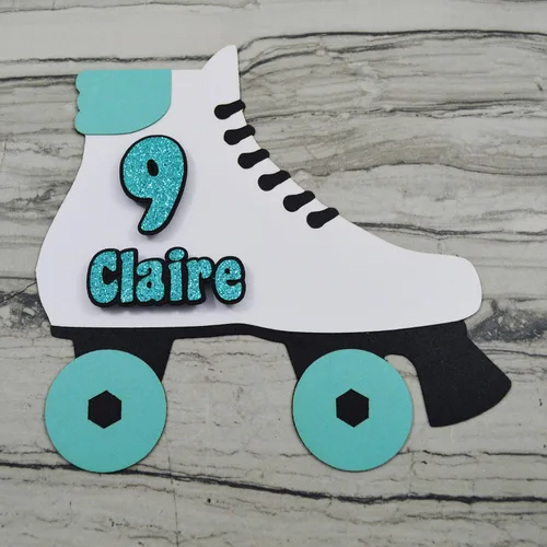 Miniatura 3 de Decoración para tartas de patinaje personalizado con nombre y edad