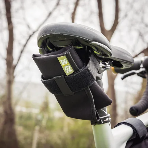 Miniatura 7 de PACK2RIDE Blossom Bolsa de Sillín Enrollable para Bicicleta - Portakit de Herramientas para Bicicleta - Resistente al Agua y Duradera en Tela