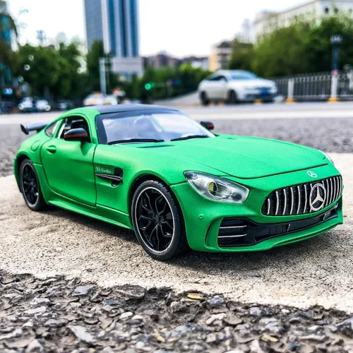 Miniatura 6 de BDTCTK 1/24 AMG GTR - Coche modelo de auto de juguete, aleación de zinc con sonido y luz para regalo de niños y niñas (verde)