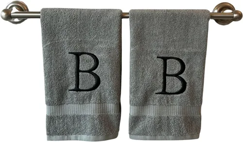 Miniatura 122 de Toalla de mano con inicial beige para baño, toalla bordada decorativa de calidad de hotel de lujo con monograma para tocador, spa, certificado