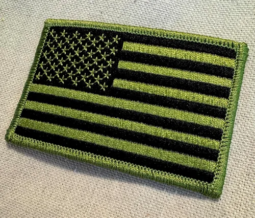 Miniatura 14 de Parche bordado con bandera americana con borde dorado USA Estados Unidos de América emblema de uniforme militar, dorado (GOLD BORDER)