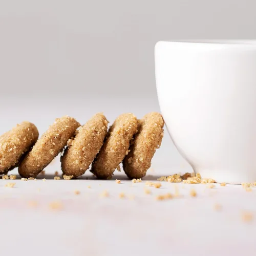 Miniatura 9 de HIGHKEY Galletas mini de azúcar y canela de harina de almendras de 2.25 onzas (paquete de 3)