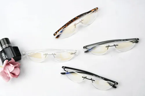 Miniatura 8 de Eyekepper Paquete de 4 lentes de lectura sin montura con bloqueo de luz azul, para mujeres y hombres, lectores de media luna, Paquete de 4