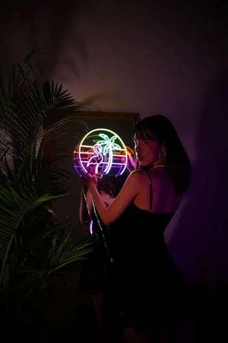Miniatura 2 de Letrero de neón de flamenco con palmera de neón (15 x 13 pulgadas), letrero de luz de neón de onda vaporosa para decoración de pared, tropical, Tiki