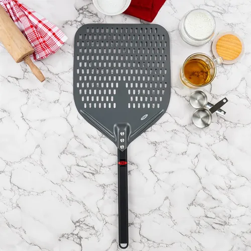 Miniatura 5 de TKC Pala Perforada para Pizza - Volteador de Pizza de Metal de 12 pulgadas compatible con Hornos Ooni, Uso Interior y Exterior, Mango Duradero