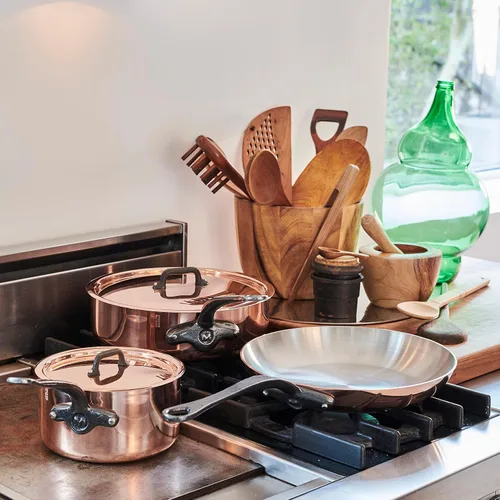 Miniatura 3 de Mauviel M'Heritage 150 CI - Juego de 3 utensilios de cocina DeLuxe de cobre pulido y acero inoxidable de 0.069 pulgadas, con sartén con tapa, 1.8