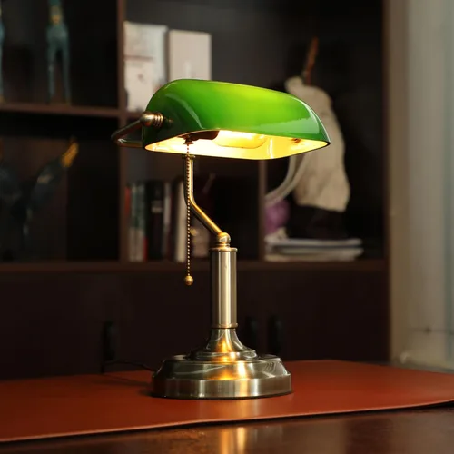 Miniatura 2 de TORCHSTAR Lámpara de escritorio de cristal verde con cadena de tracción, base E26 Base de acabado de latón, lámpara tradicional antigua para sala