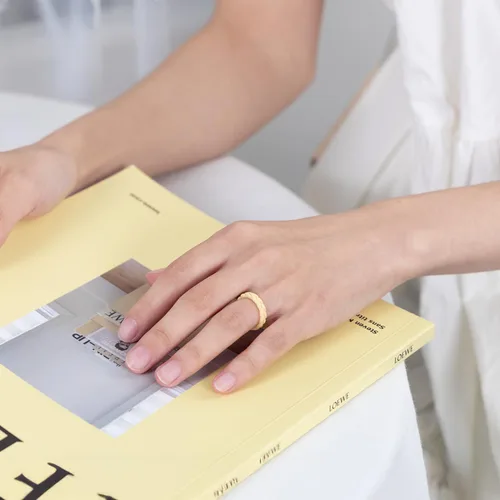 Miniatura 24 de Egnaro Anillos de boda de silicona para ella, conjuntos de novia de goma para mujer, bandas finas, diseño trenzado de hojas apilables con ranuras