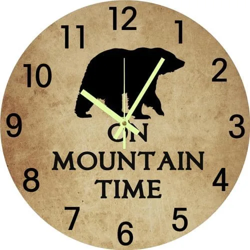 Miniatura 8 de Reloj de pared retro con números inusuales y divertidos, reloj de madera decorativo moderno de 10 x 10 pulgadas, silencioso, sin tictac, funciona