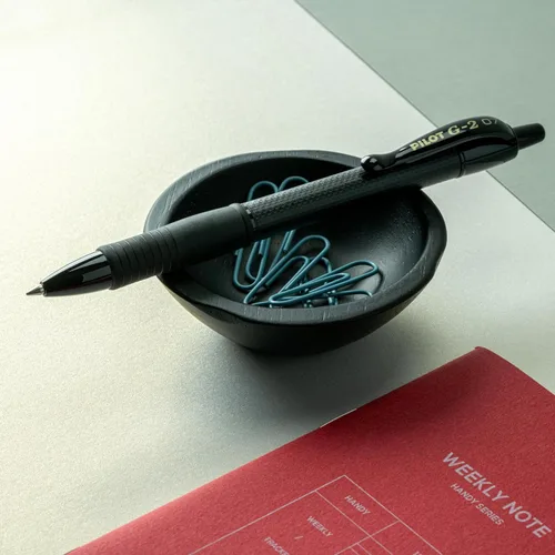Miniatura 7 de Pilot, G2 Edge - Bolígrafos de gel de alta calidad, punta fina de 0.028 in, tinta negra, paquete de 8 unidades (paquete de 1), ideales para la Negro