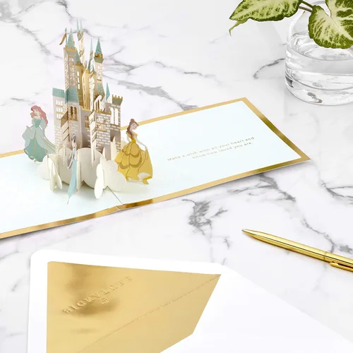 Miniatura 3 de Hallmark Signature Paper Wonder - Tarjeta de cumpleaños desplegable de princesa Disney (jazmín, bella, cenicienta, ariel)