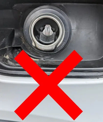Miniatura 6 de Cubierta antipolvo para puerto de combustible sin tapa, compatible con vehículos Dodge, Ram y Chrysler, protege los sistemas de gas sin tapa