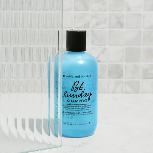Miniatura 7 de Bumble and bumble. Sunday Weekly Clarifying Shampoo Gently Deeply Cleanses Removes Residue Excess Oil + Pollutants Scalp Care For All Curly