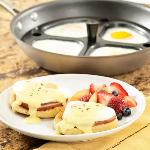Miniatura 3 de Nordic Ware Inserto antiadherente para cazador furtivo de huevos para sartenes de 10 a 12 pulgadas, color negro