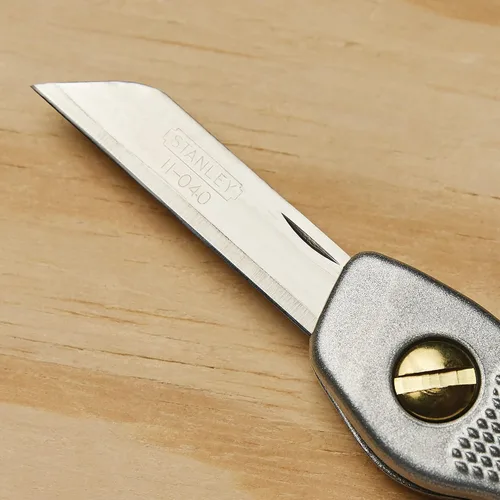 Miniatura 5 de Herramientas Stanley Consumer 10-049 Cuchillo multiusos de bolsillo robusto