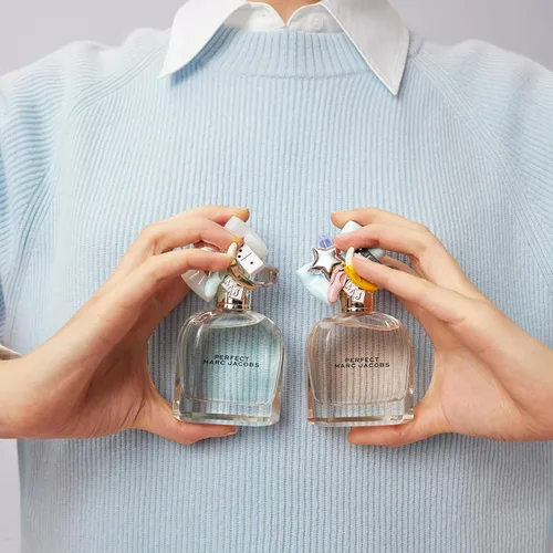 Miniatura 6 de Marc Jacobs Perfect Eau de Toilette – Floral Women's Perfume – With Notes of Pink Peppercorn, Polygonum, White Daffodil & Cedarwood