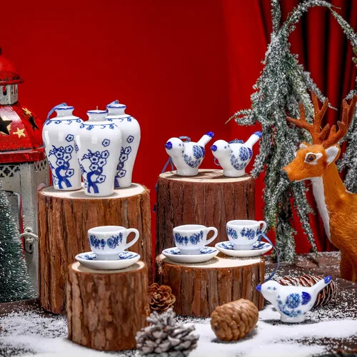 Miniatura 4 de Funtery Adornos de porcelana azul y blanca de 9 piezas, colgantes colgantes de calabaza de otoño de Chinoiserie, adornos de cerámica para árbol