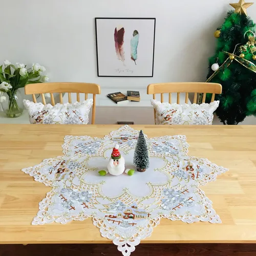 Miniatura 9 de Camino de mesa de Navidad 100% poliéster, bordado de encaje de Navidad, decoraciones de mesa de Navidad de 16 x 52 pulgadas, velas de pascua