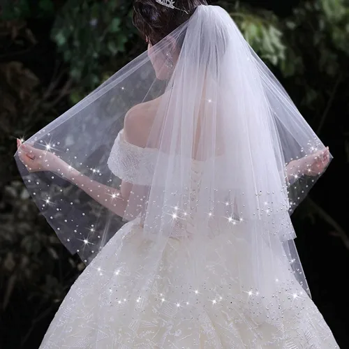 Miniatura 2 de AMAJIERUIZE Velo de novia corto de 2 niveles para mujer con peine de metal