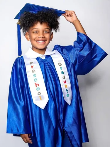 Miniatura 3 de GraduatePro Estola de graduación impresa para jardín de infantes preescolar para niños