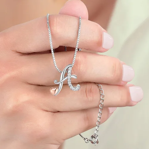Miniatura 5 de FLNEOO Valentines Day Gifts for Girls Her Initial Necklaces for Women 14K Gold Plated Pendant Letter Necklace for Women Teen Girls Dainty Gold