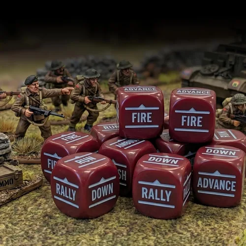 Miniatura 7 de Warlord Games Dados de pedido granate para acción de pernos