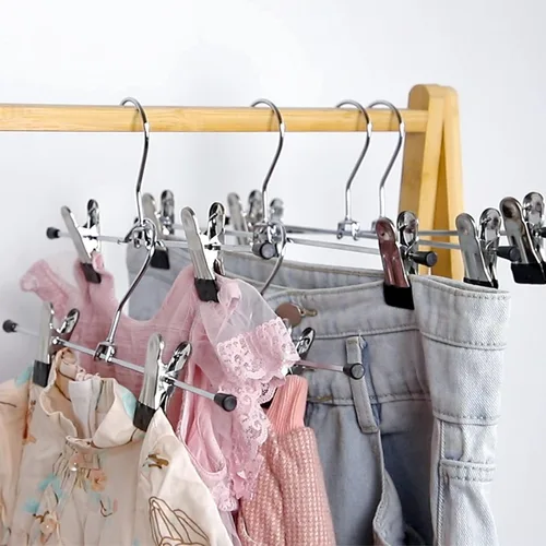 Miniatura 6 de GoodtoU Perchas para pantalones, paquete de 30 perchas para faldas con clips, ganchos de metal para pantalones, clips para hombres, mujeres, niños