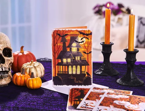 Miniatura 7 de American Greetings Tarjetas de Halloween, Friendly Wish and Hope It's Spooky (2 diseños, 8 unidades)
