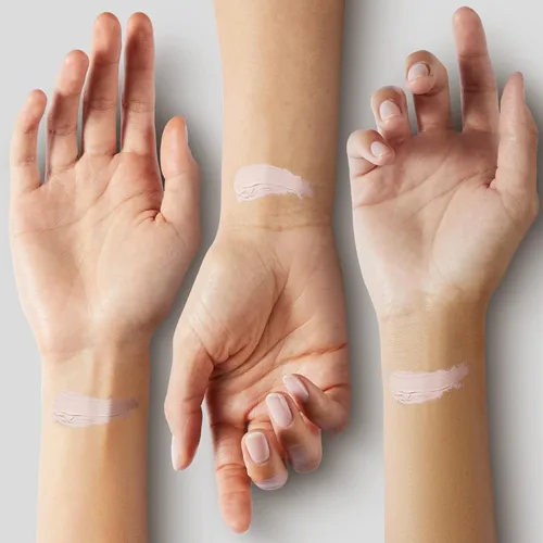 Miniatura 4 de COVERGIRL Smoothers - Crema BB ligera, Fair to Light 805, 1.35 onzas (el embalaje puede variar) Ligero Hidratante 10 en 1 Potenciador de la piel