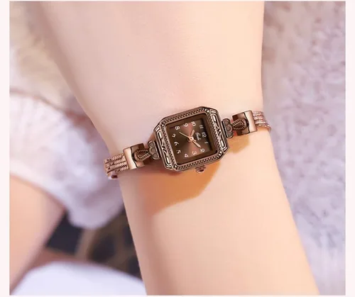 Miniatura 2 de Gosasa Reloj retro clásico cuadrado para mujer, números arábigos, esfera elegante, resistente al agua, pulsera de cuarzo, fácil de leer