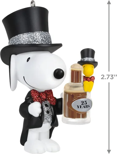 Miniatura 5 de Hallmark Keepsake Adorno de Navidad 2022, Peanuts Spotlight en Snoopy Edición Especial 25 Aniversario