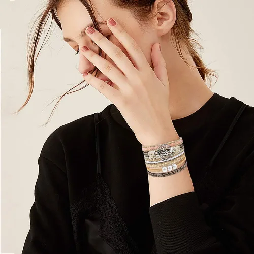 Miniatura 3 de Wowanoo - Juego de 3 pulseras de cuero de varias capas con cierre magnético para mujer, con cristales, ramas de árbol pulseras para mujer.