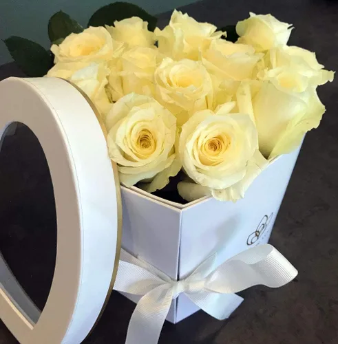 Miniatura 7 de Unikpackaging - Caja de 2 niveles con forma de corazón para flores de lujo y arreglos de regalo, con tapa, tamaño 9 x 8 x 6.5 pulgadas, caja