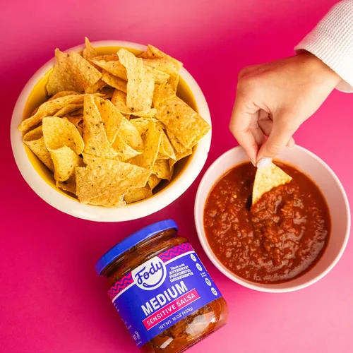 Miniatura 5 de Fody Foods Salsa mediana, 16 onzas, sin ajo y cebolla, bajo certificado FODMAP, apto para el intestino y el SII, vegano, sin OMG, sin gluten, apto