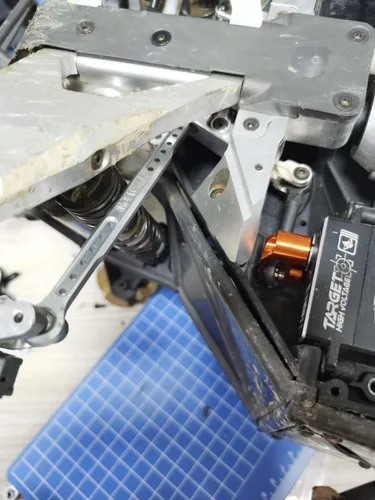Miniatura 6 de & VITAVON RC Parts Alu CNC Brazo de arrastre CNC+Enlace de suspensión trasera+Enlace del dedo del pie para Traxxas UDR Unlimited Desert Racer 1:7