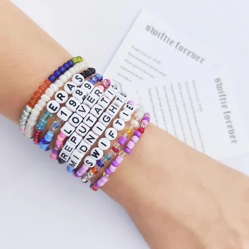 Miniatura 7 de JALZEMPL 5Pcs Taylor Eras Tour Swiftie Bracelets Lover 1989 Reputation Mid Friendship Bracelet Beads Set Lover Era Taylor Outfit Inspired Lover