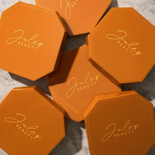 Miniatura 9 de Julep Paleta de polvos de sombra de ojos 101 Pro - Turmeric Latte - Sombras de ojos mate y brillantes de 7 tonos - Ideal para viajes - Paleta