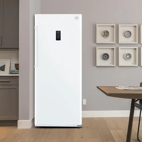 Miniatura 2 de Congelador vertical Kenmore - Refrigerador/congelador convertible, 4 estantes, listo para garaje, almacenamiento de carne, descongelación