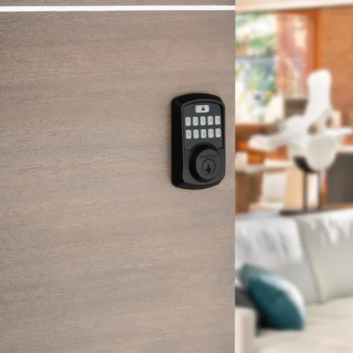 Miniatura 8 de Kwikset 99420-003 Aura - Cerradura de puerta con teclado programable Bluetooth con seguridad SmartKey, Negro Hierro Negro mate
