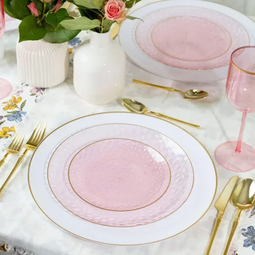 Miniatura 3 de EcoQuality Platos de plástico rosa translúcido martillado de 13 pulgadas con borde dorado – Platos de fiesta similares a China, platos de ensalada