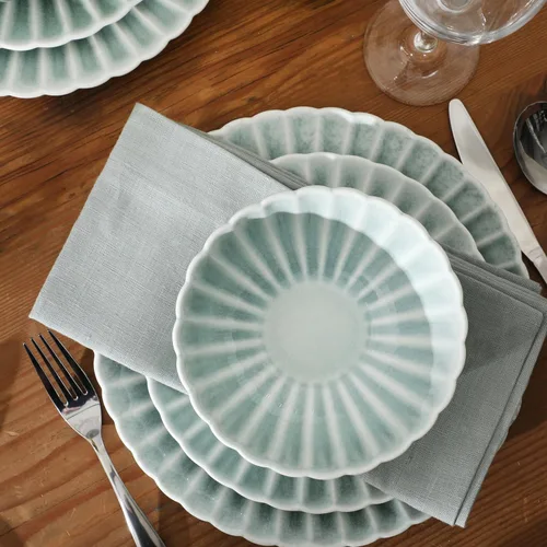 Miniatura 4 de Gibson Elite Peach Orchard 12-Piece New Bone China Dinnerware Set Service for 4, Embossed Fluted Plates and Bowls, Dishwasher and Microwave Safe