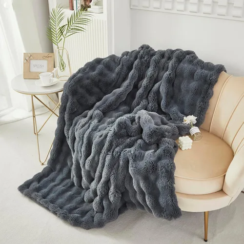 Miniatura 2 de YOU SA Manta de piel sintética gris oscuro de 51 x 63 pulgadas, manta decorativa de piel de conejo cálida y esponjosa para sofá cama, manta peluda
