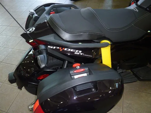 Miniatura 7 de Can-Am Spyder RT Touring cubierta completa