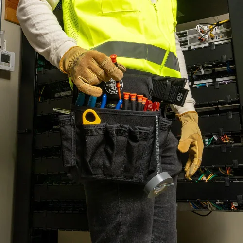 Miniatura 4 de Klein Tools 6233INS - Destornillador de precisión aislado, mini destornillador eléctrico Phillips #0, 1000 voltios, mango de agarre acolchado