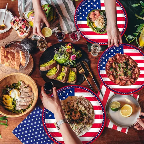 Miniatura 4 de Gatherfun Suministros para Fiestas Patrióticas con Bandera Americana Servilletas Desechables Platos de Papel y Vasos de Papel para el Día